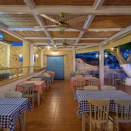 Hotel apartamentowy Mythos