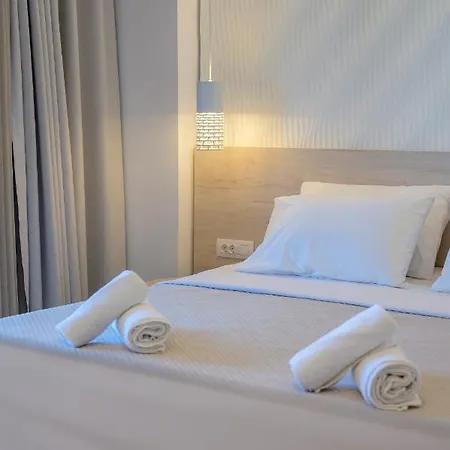 Mythos Hotel apartamentowy 4*