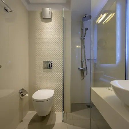 Mythos Hotel apartamentowy 4*