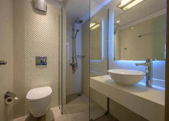 Mythos 4*