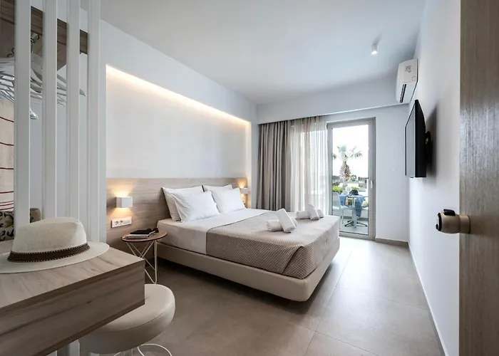 Mythos Hotel de apartamente 4*