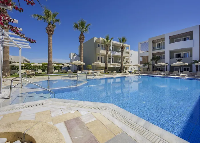 Mythos Hotel de apartamente 4*