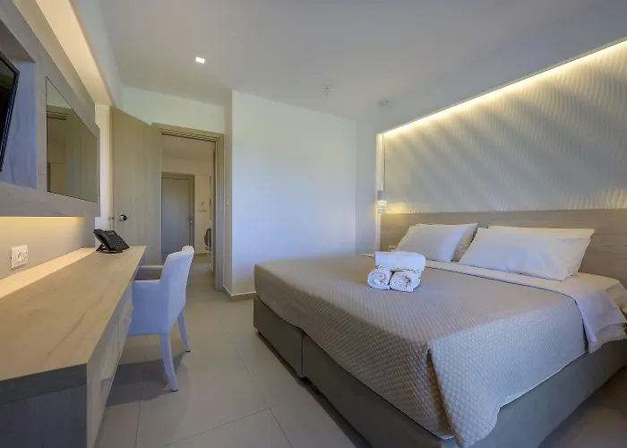 Mythos Hotel de apartamente