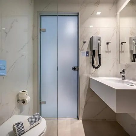 Ξενοδοχείο με διαμερίσματα Mythos Τιγκάκι