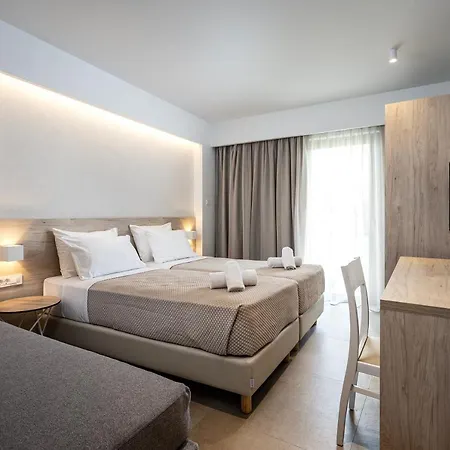 Ξενοδοχείο με διαμερίσματα Mythos 4*