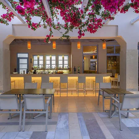 Mythos Ξενοδοχείο με διαμερίσματα 4*