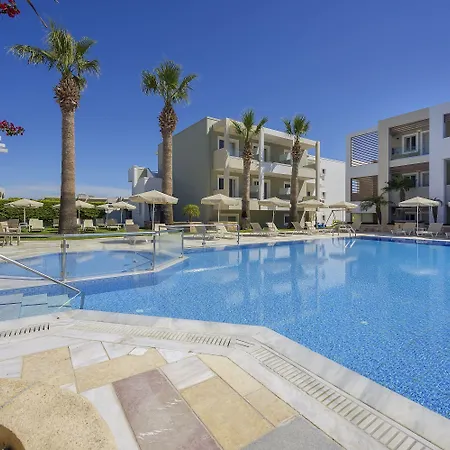 Mythos Aparthotel 4*