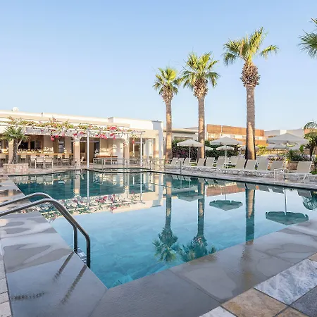 Ξενοδοχείο με διαμερίσματα Mythos Τιγκάκι