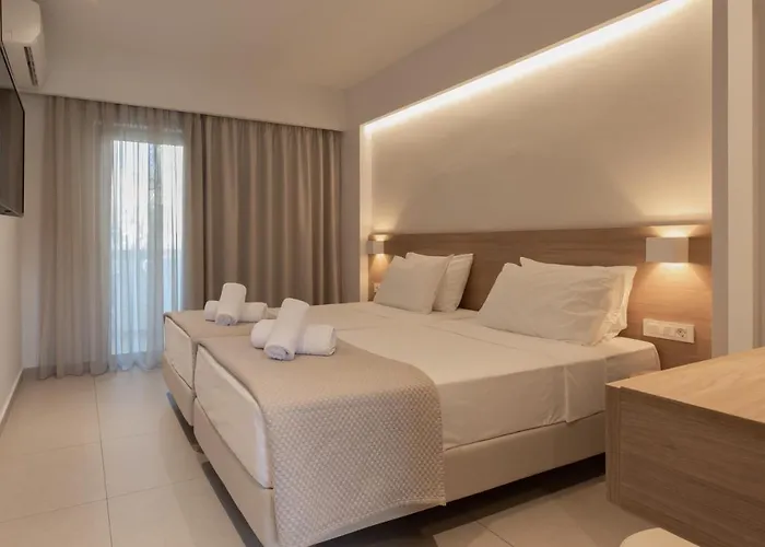 Mythos Aparthotel 4*